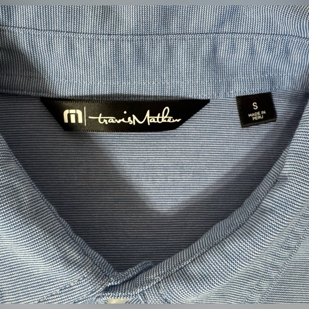 Travis Mathew Micro Stripe Golf Polo Shirt Short Sleeve Wicking Breathable Small - Picture 5 of 11